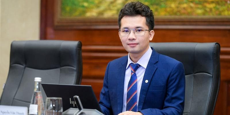 Hành trình phát triển của Tác giả Hoàng Đức